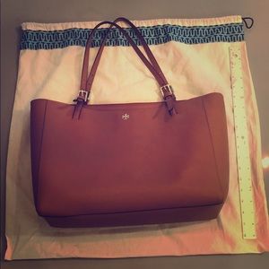 camel tory burch tote